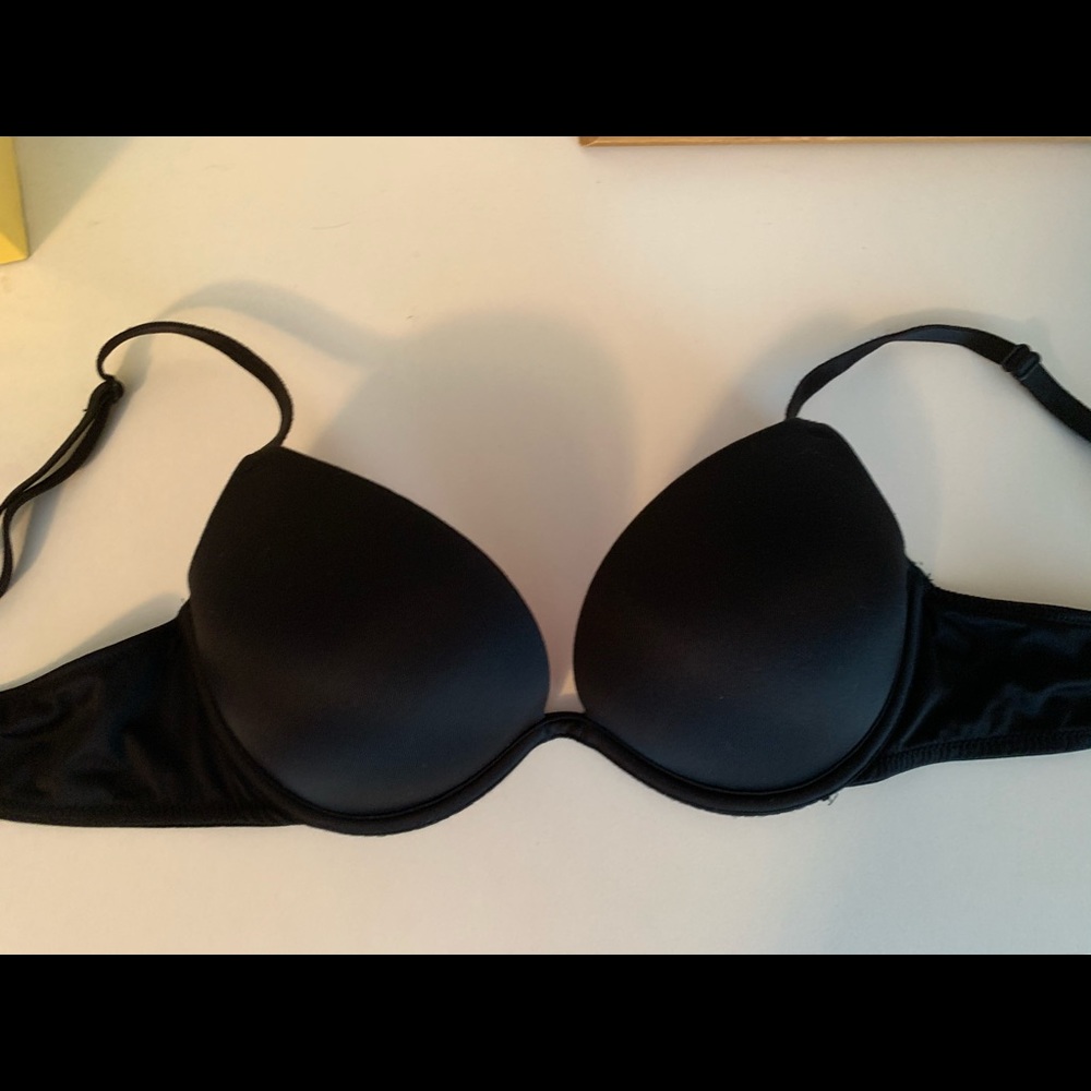 Black super push bra